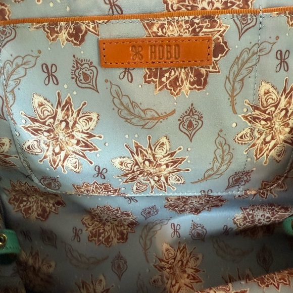 HOBO Sea Green Leather Tote - Picture 3 of 4
